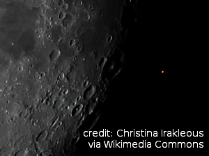 Moon_occults_Aldebaran_thumb.jpg